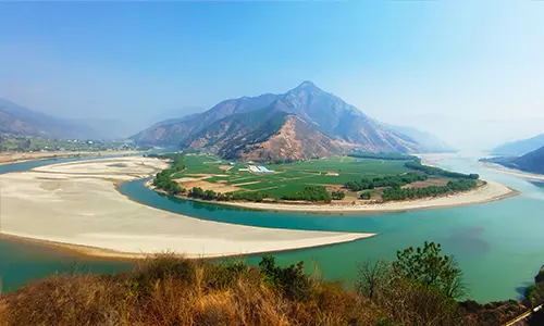 First Bend of the Yangtze
