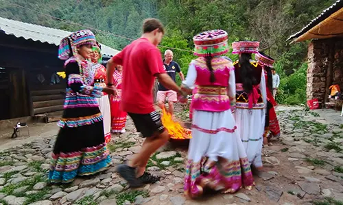 Lisu bonfire dance experience